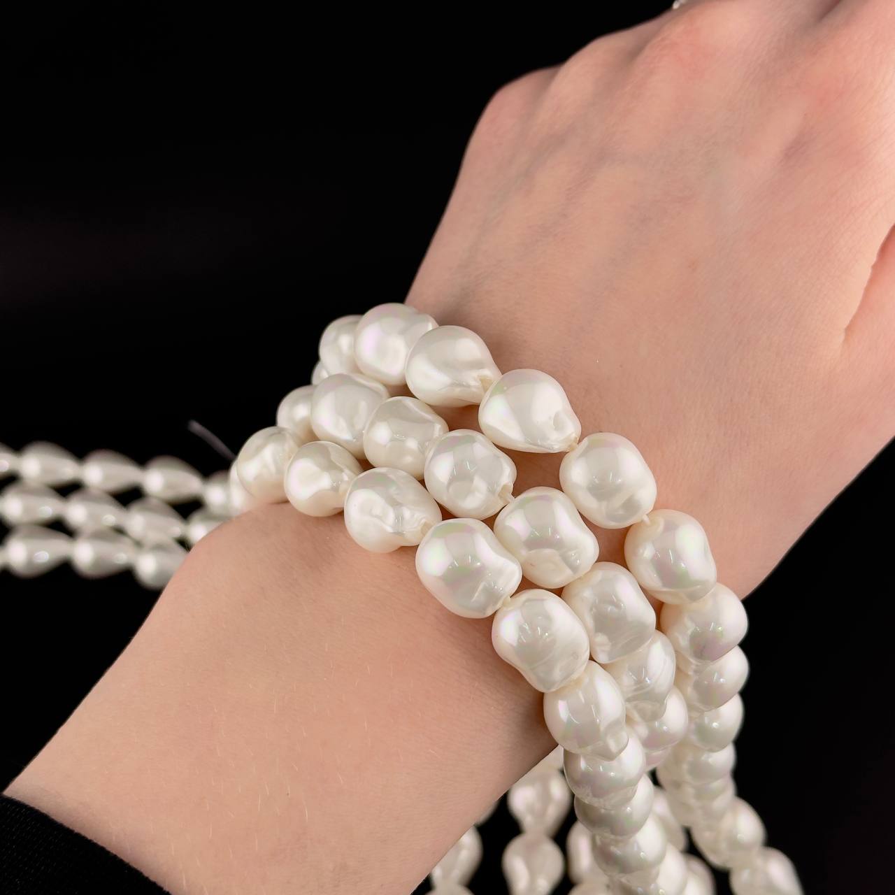 Майорка касуми цвет белый с перламутровым отливом размер 11*14мм
