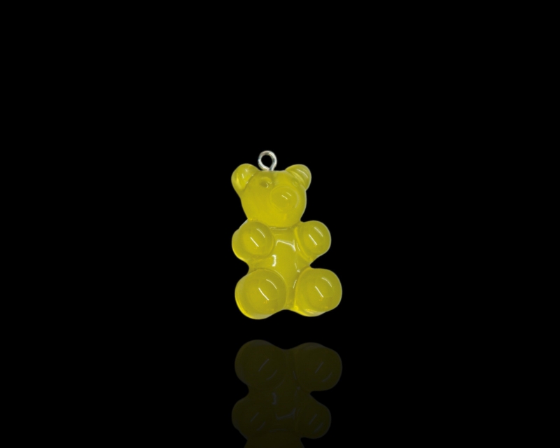 Мишка "мармеладный" бледно-желтый одна пара(две штуки) 30*19мм Желтый